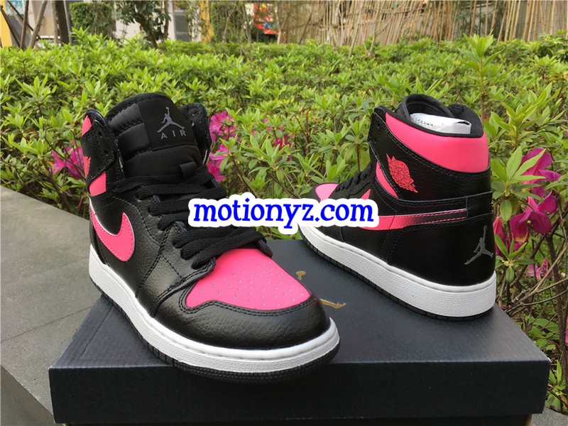 Air Jordan 1 Vivid Pink GS